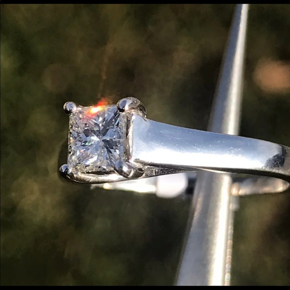14k Princess Cut Diamond Ring - Picture 5 of 5